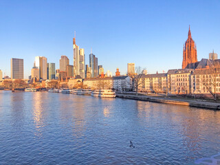 Fototapeta na wymiar Frankfurt skyline with river Main in morning light