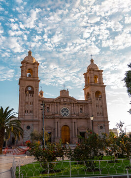 church of the holy cross, catedral de tacna
