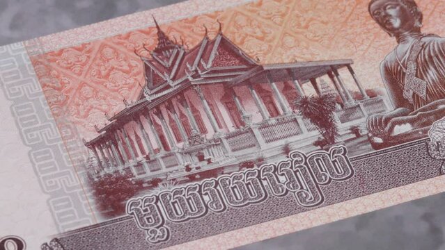 100 Cambodian riels KHR national currency money legal tender bill central bank 4