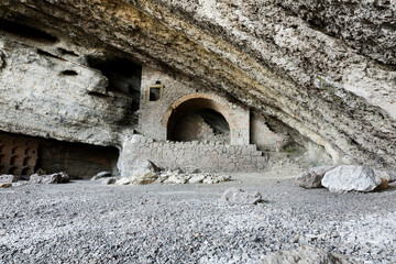 Grotto Golitsyn, Large natural cave in the rock, equipped in the 19th century for vinotheque....