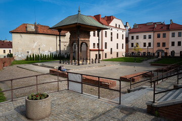 2023-05-28; bima, remnant of the Jewish synagogue in Tarnow, Poland