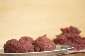 raw beef meatballs