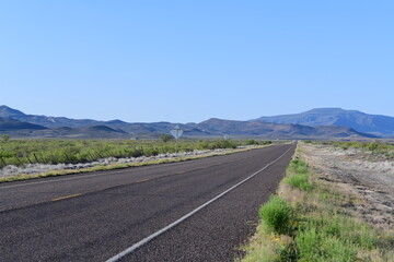 road with no traffic in the united states