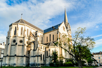 Naklejka premium The Saint-Martin church located in the town of Pau, in the French department of Pyrénées-Atlantiques, in the Nouvelle-Aquitaine.