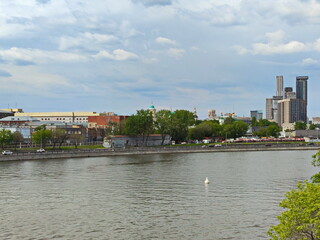 Obraz premium Danilovskaya embankment in Moscow