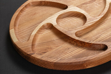 multifunctional circular wooden cutting board for cutting