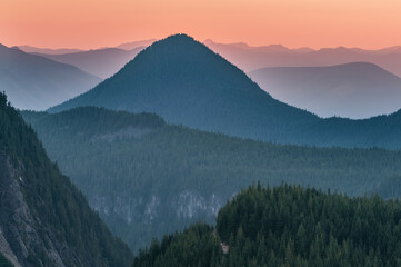 Landscape at sunset of the Cascade Mountains outside of Mt. Ranier National Park, Washington, USA
