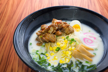 The best healthy dishes are pasta, fish, boiled vegetables with fresh seafood, boiled eggs with tomatoes, and fried fish.