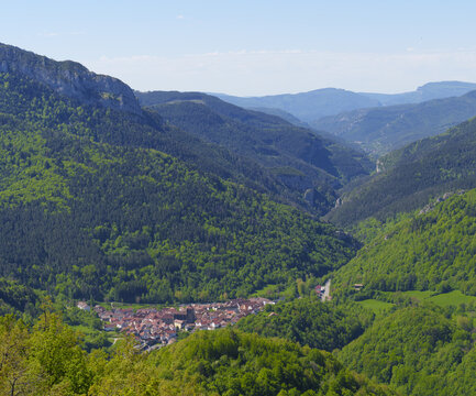 Isaba or Izaba in the Roncal valley. Isaba from the viewpoint of Ardibidegaina, Pyrenees of Navarra.