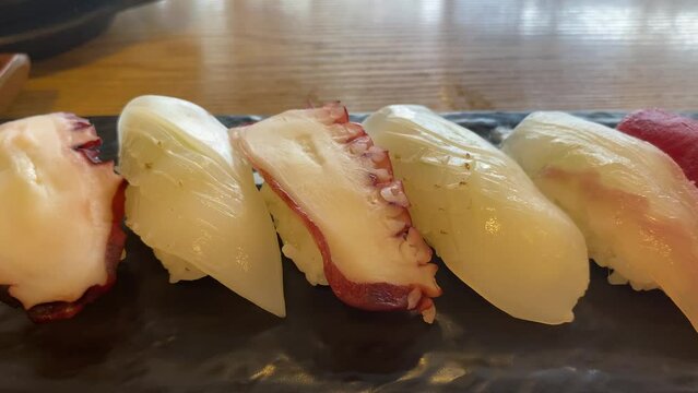 한국,서울,식당,음식,반찬,초밥