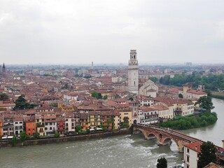 ^Verona von oben