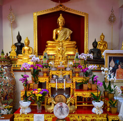 buddha statue at temple