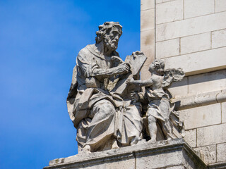 Sculptures on the exterior of St Paul's Cathedral (London, England, United Kingdom)