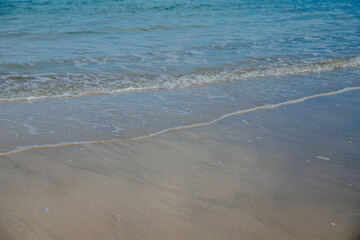 a calm wave