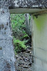 砂防ダムを斜めからのぞいて