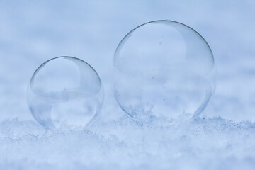 Bubbles in the snow developing the tiniest crystallisation as they start to freeze