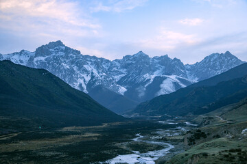 Maya Snow Mountain, Wuwei City, Gansu Province-blue sky against the backdrop of mountains and rivers