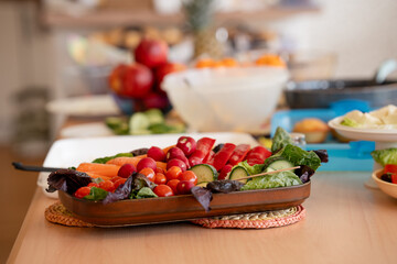 Buffet mit Gemüse