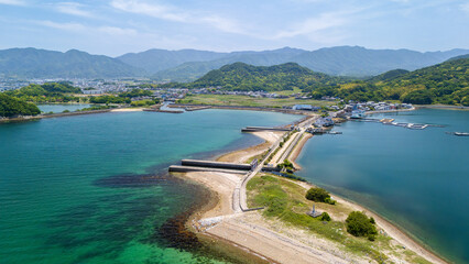 東かがわ市引田にある釣りができる巨大な養殖池