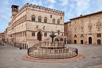 Perugia, Umbria, Italy: the main square with the fountain Fontana Maggiore, a masterpiece of...