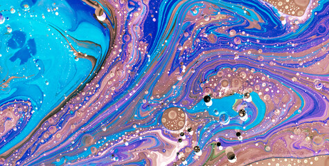 Luminous Flow: Exploring the Magic of Liquid Art in Oil Paint