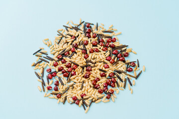 Wild rice gum soup and required ingredients on monochrome background