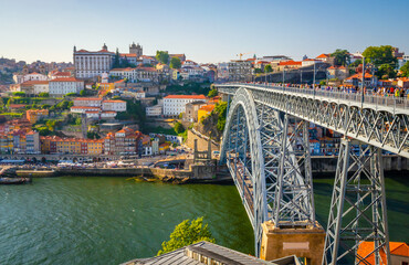 Naklejka premium Beautiful view of bridge Ponte dom Luis and old town Porto, Portugal