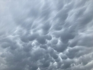 Mammatuswolken über der Côte d'Azur, Monaco