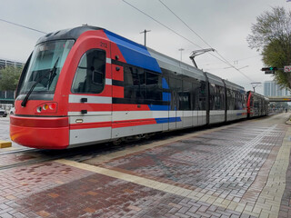 Obraz premium Metro Light Rail Train in Houston Texas