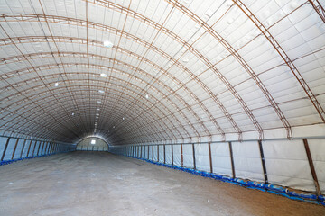 Internal structure of large cellar used to preserve sweet potato