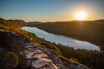 lake of the clouds wide angle