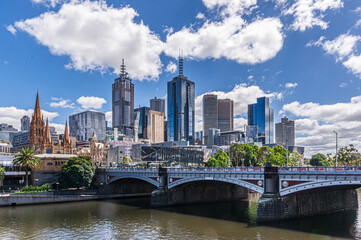 Naklejka premium Princes Bridge Melbourne And CBD