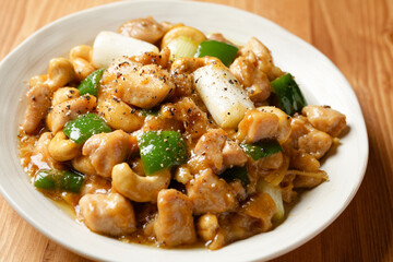 鶏肉のカシューナッツ炒め