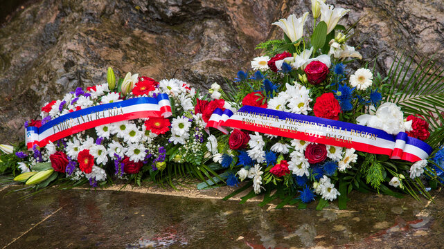 Comm&eacute;moration monument aux morts- France.