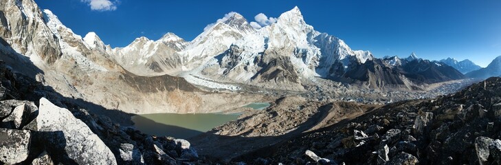 Panoramic view of mount Everest and mt. Nuptse