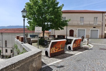 Macchiagodena - Panchine letterarie sulla Terrazza della Lettura