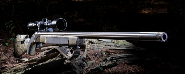 Inline muzzloading rifle
