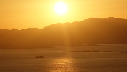 都会の夕焼け