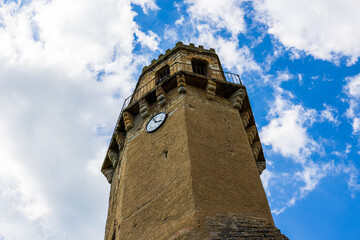 Donjon-clocher de l’église de Tourtouse, en Ariège