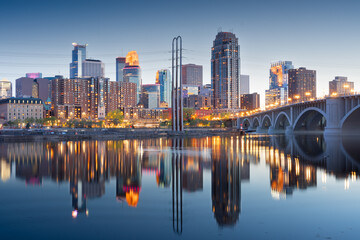 Minneapolis, Minnesota, USA City Skyline on the Mississippi River