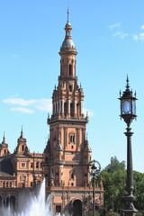 Inner Harmony: The Navarra Gate from Plaza de España