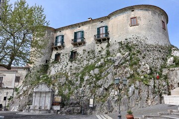 Macchiagodena - Castello Baronale in Piazza Ottavio De Salvio