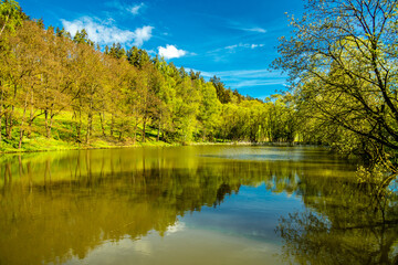 Eine früh morgendliche Wanderung rund um die Stadt Schmalkalden mit ihrer wunderschönen Landschaft - Thüringen - Deutschland