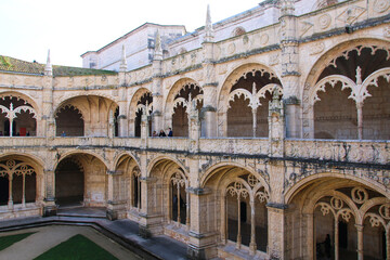 Fototapeta premium Mosteiro dos Jerónimos de Santa Maria de Belém, It is a former monastery of the Order of Saint Jerome and is located in the Belén neighborhood, and Igreja de Santa Maria de Belém in Lisbon, Portugal.