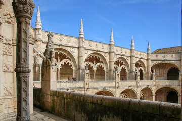 Fototapeta premium Mosteiro dos Jerónimos de Santa Maria de Belém, It is a former monastery of the Order of Saint Jerome and is located in the Belén neighborhood, and Igreja de Santa Maria de Belém in Lisbon, Portugal.