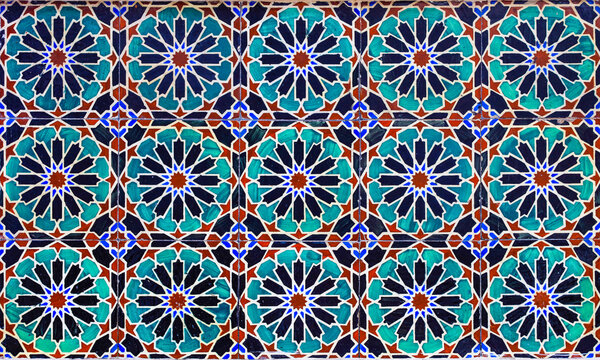 Painel de azulejos portugueses com motivos vintage 