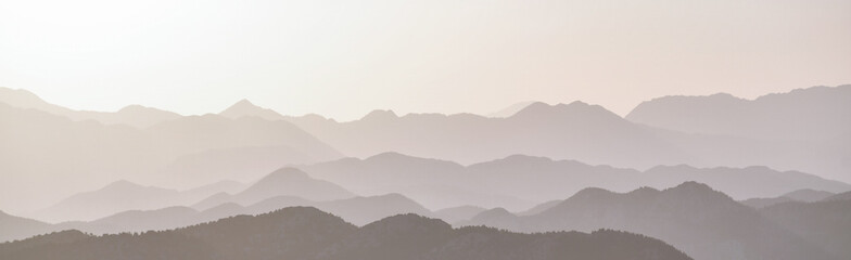 Fototapeta premium The Wonderful Silhouette of the Mountains