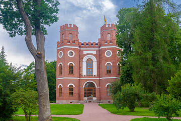 Puschkin ist ein Stadtteil von St. Petersburg, wo auch der  berühmte Katharinenpalast im Park zu...