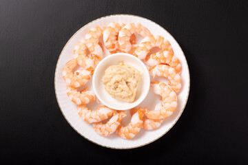 ボイルむき海老　オーロラソース