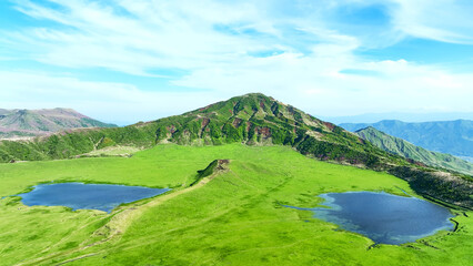 広大な草原の風景　空撮